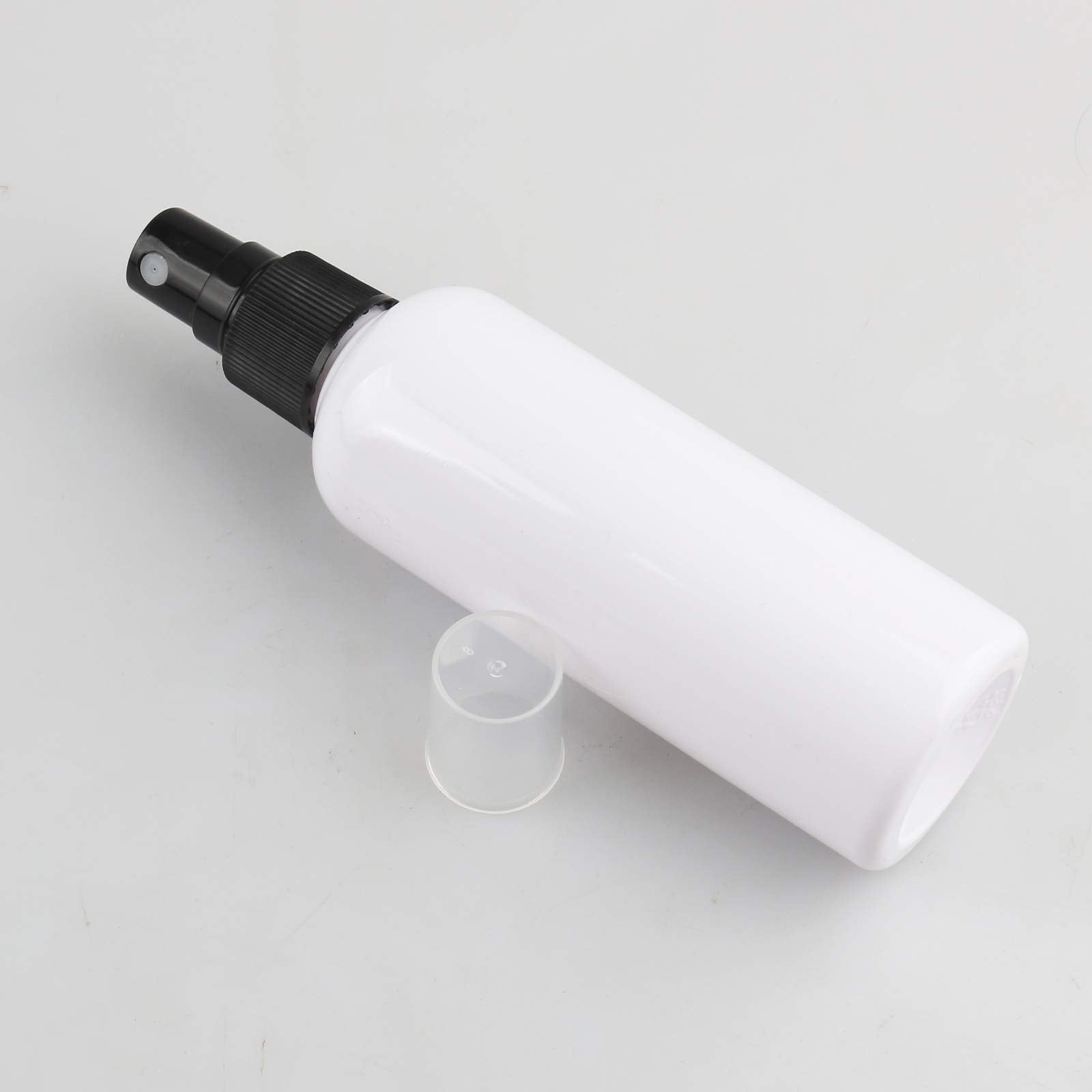 Vaporisateur Plastique blanc pour l'eau l'alcool Parfum Cosmétique Rechargeable 250 ml - TENDANCES STYLES